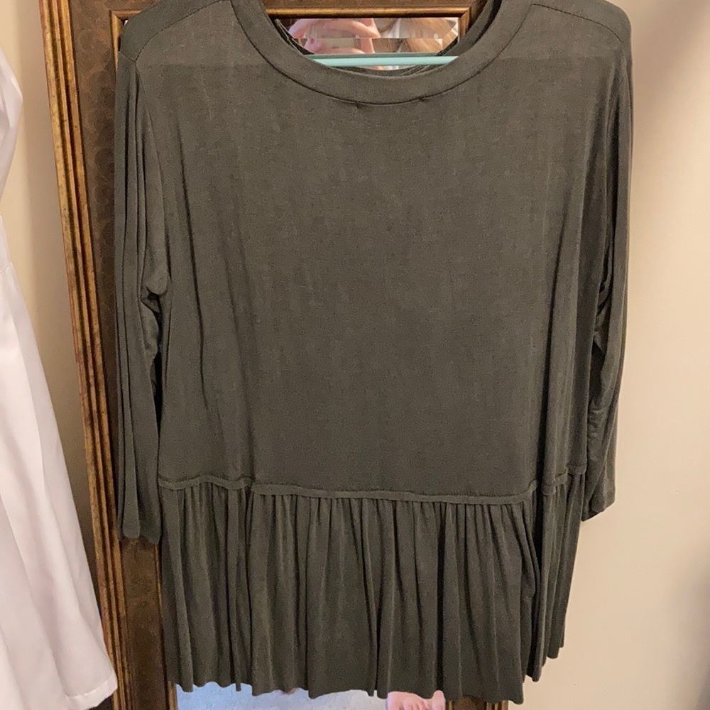 Peplum half sleeve top!